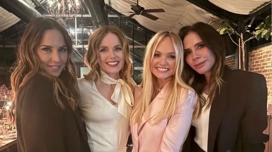 Was hat diese Zeitung zu bedeuten? - Spice-Girls-Rätsel macht Fans verrückt!