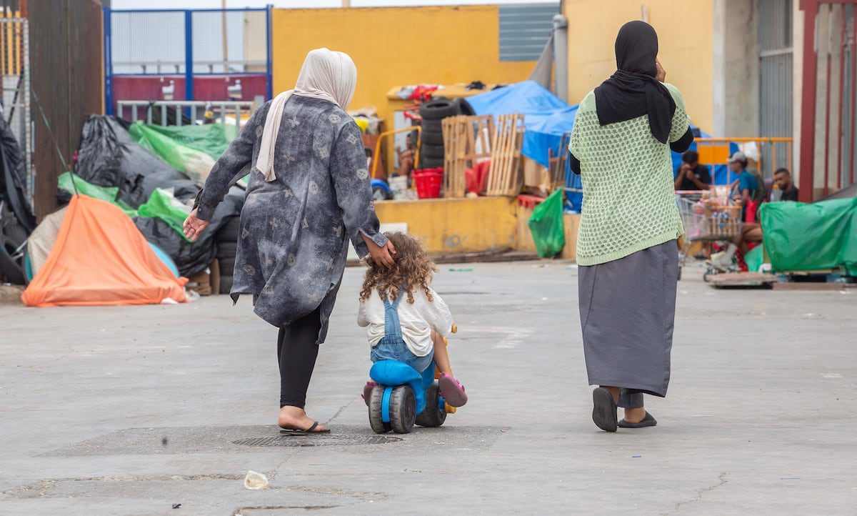 Las primeras menores migrantes de Ceuta llegarán hoy a Navarra
