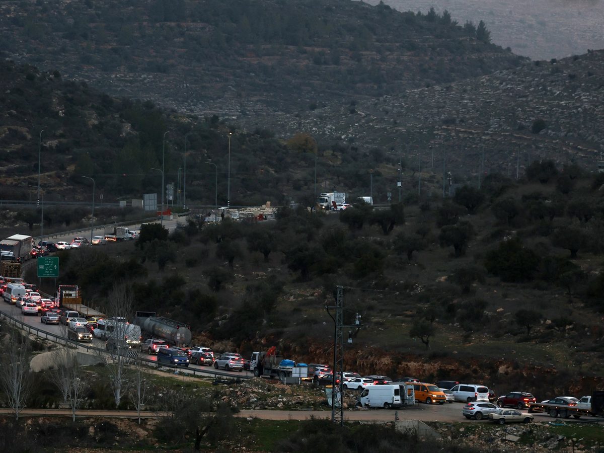 Israeli checkpoints in the West Bank are choking the Palestinian economy
