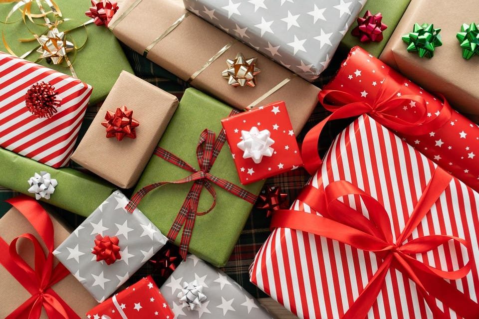 Holiday Retail Sales Expected To Hit $1.7 Trillion This Year