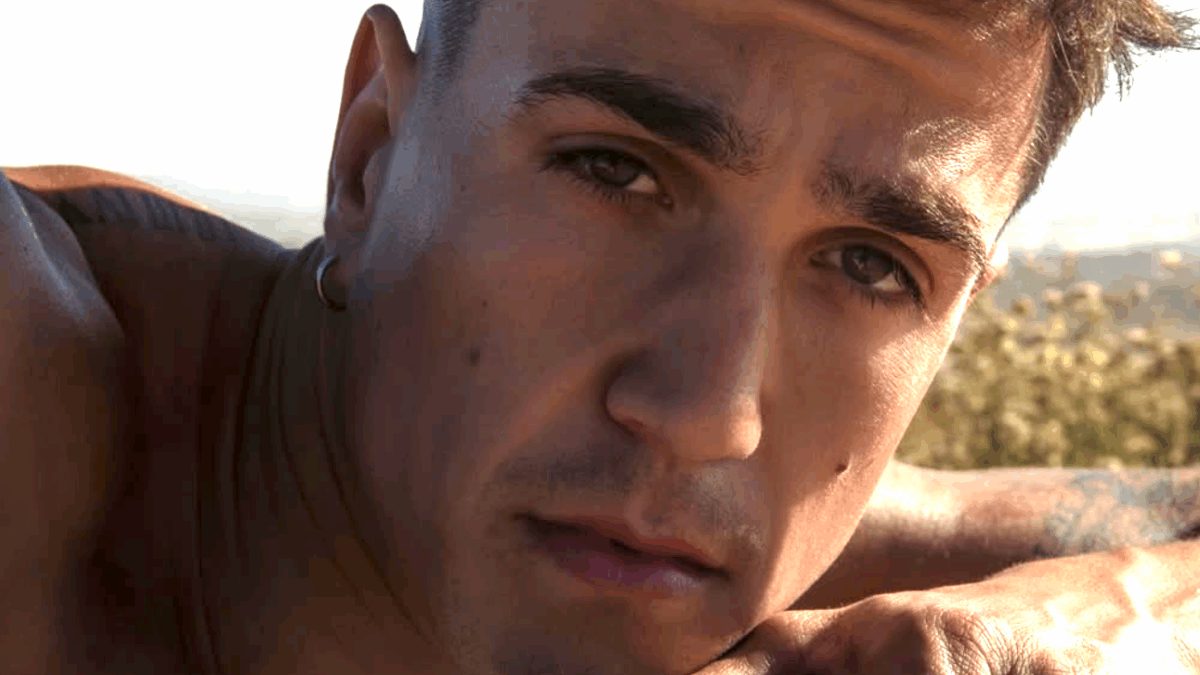 La star di OnlyFans Hunter Hardin muore a 31 anni dopo un messaggio d’addio: si indaga su un possibile gesto volontario
