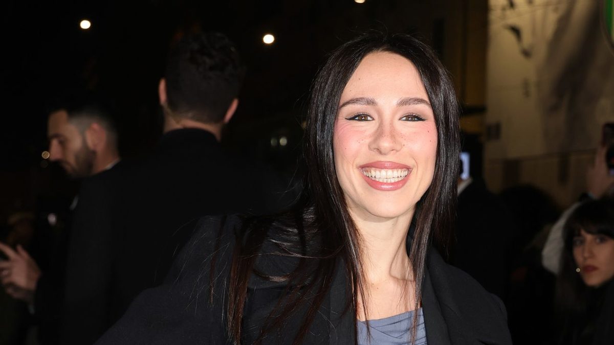 Aurora Ramazzotti taglia i capelli e cambia radicalmente look capelli