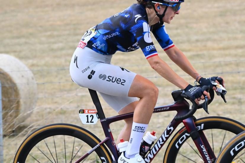 Juliette Berthet s'offre une deuxième victoire consécutive sur le Faun Tour Femmes et s'empare du Maillot Jaune