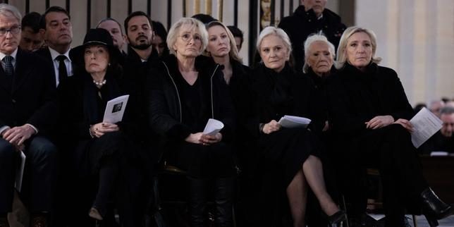 « Chez les Le Pen, la famille l’emporte toujours » : pour sa quatrième campagne présidentielle, Marine Le Pen se repose…