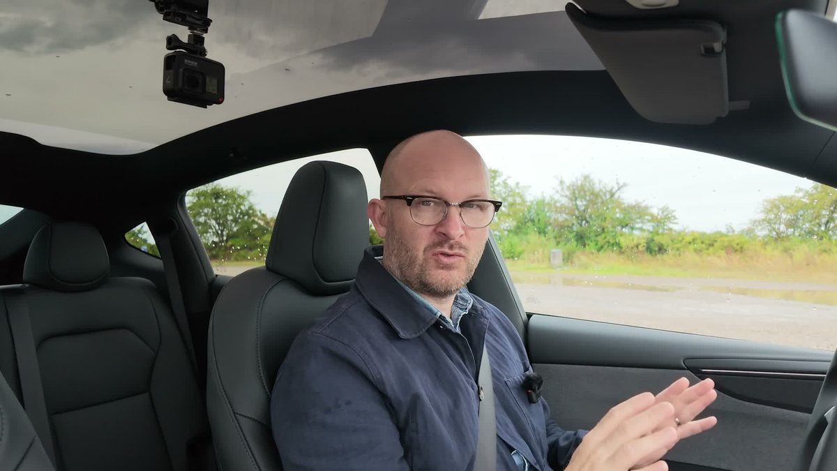 Teslas nya självkörande bil i Danmark: ”Utan några större ingrepp”