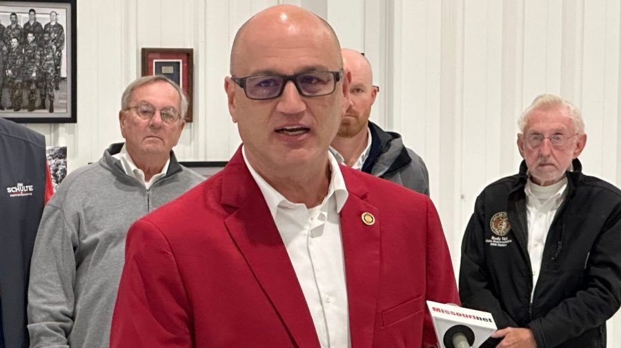 Missouri Secretary of State faces contempt hearing amid redistricting fight