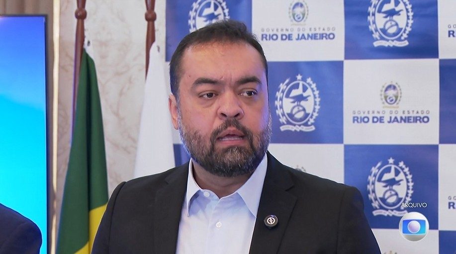 Mendonça retira o sigilo de documentos que investigam a relação de senadores e do ex-governador do RJ com o Banco Master