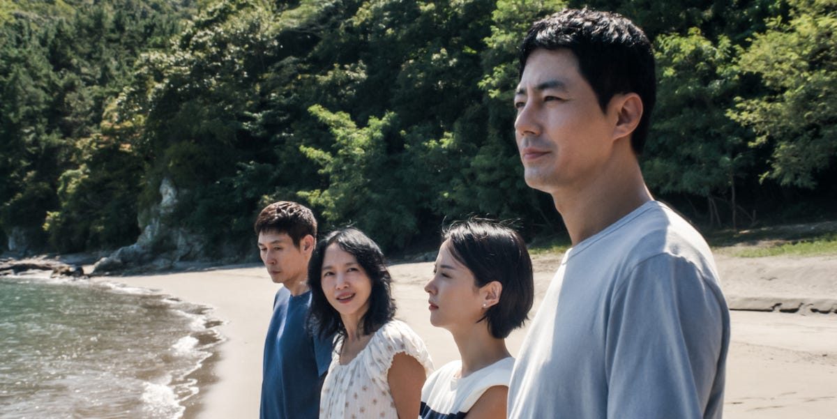 Netflix's "remarkable" new drama debuts with 100% Rotten Tomatoes rating