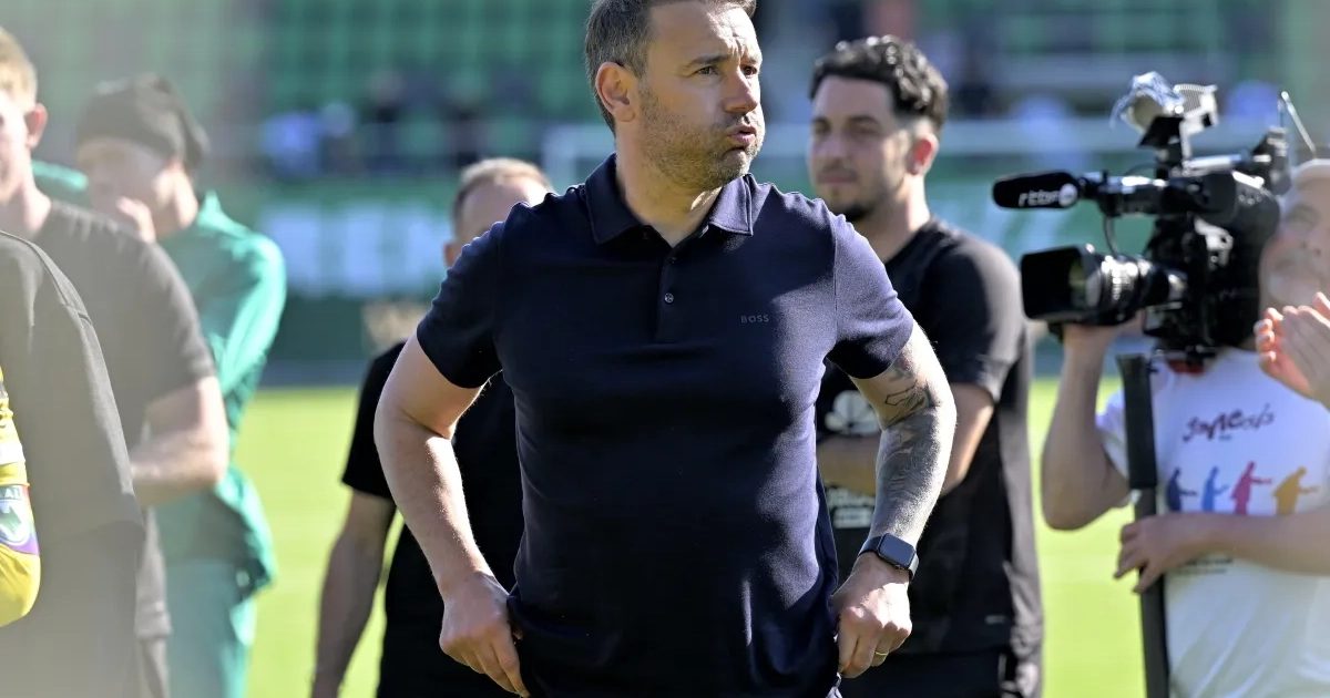 Voormalige JPL-coach hint op terugkeer langs de zijlijn, maar bij welke club?