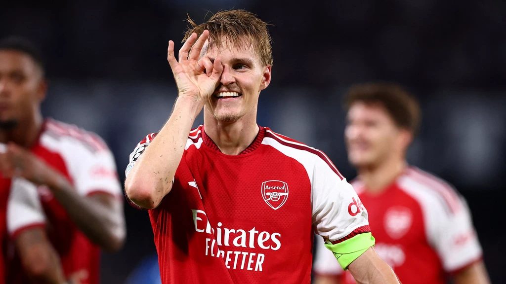 Champions League-finalisten Arsenal en PSG beginnen nieuwe seizoen met zege