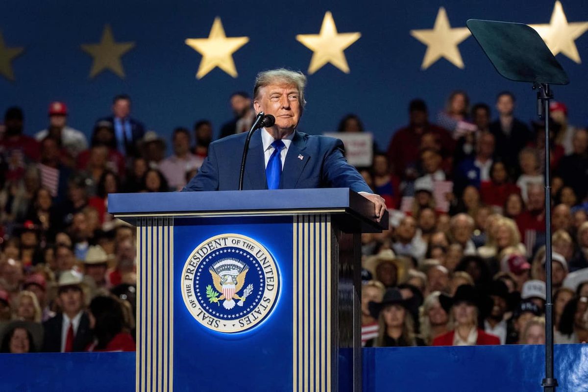 Usa, Trump: "Se vinciamo alle elezioni di midterm 5mila dollari a tutti gli americani"