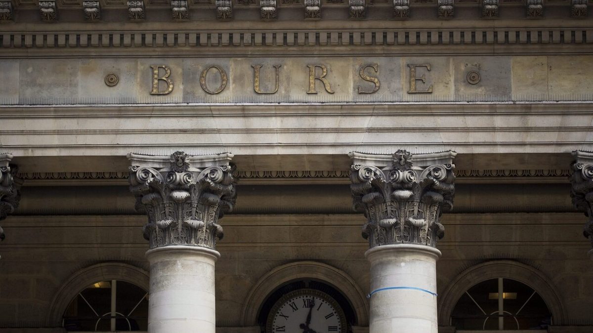 Borsa: l'Europa chiude in forte calo, Parigi -1,94, Londra -1,31%