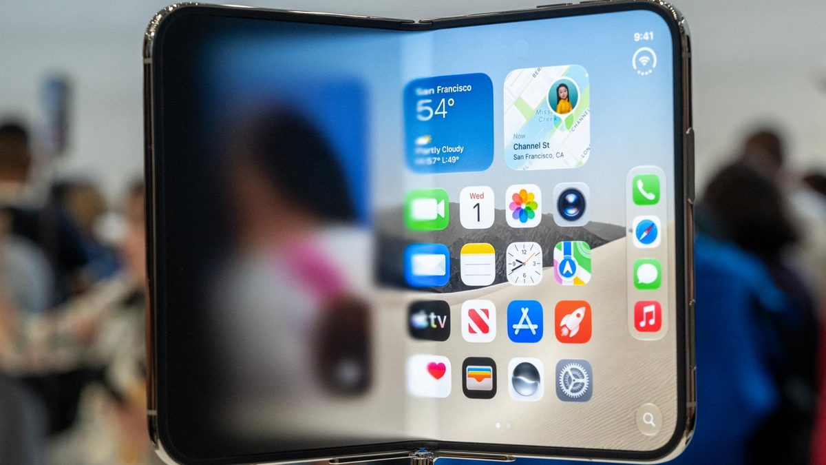 Apple dévoile l’iPhone Duo, son premier téléphone pliable, et joue gros avec lui