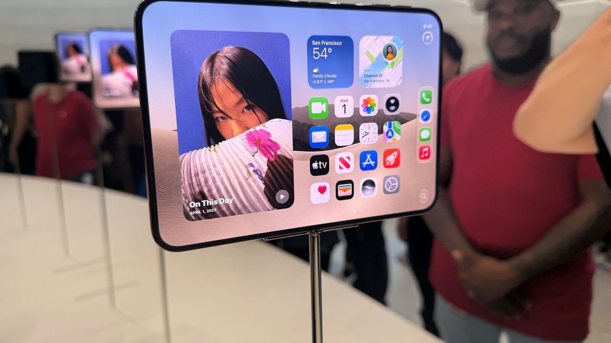 Pourquoi le prix de l’iPhone Duo atteint des sommets inédits