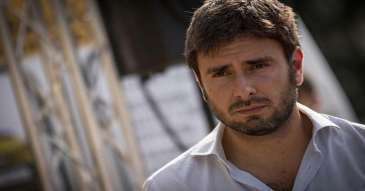 Di Battista, l'appello: "Non venite al Gemelli"