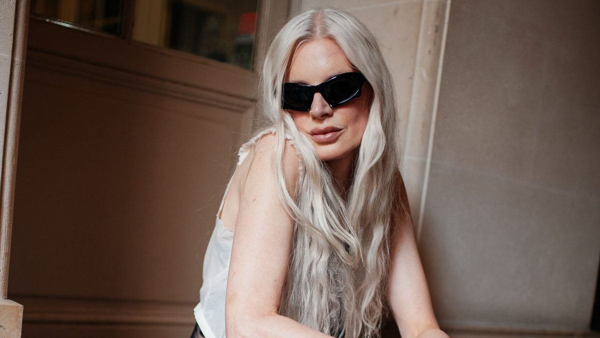 The Most Flattering Long Hairstyles If You’re 50 Or Over