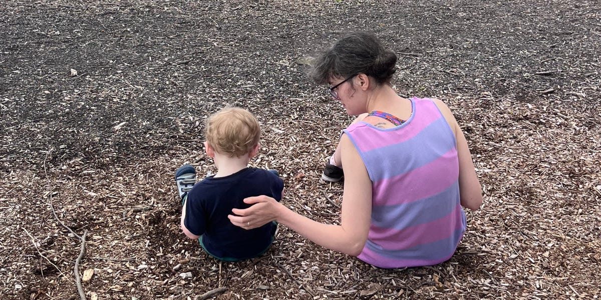 My friends pay me to watch their kids alongside my own. It's a fulfilling way to make $400 a week as a stay-at-home mom.