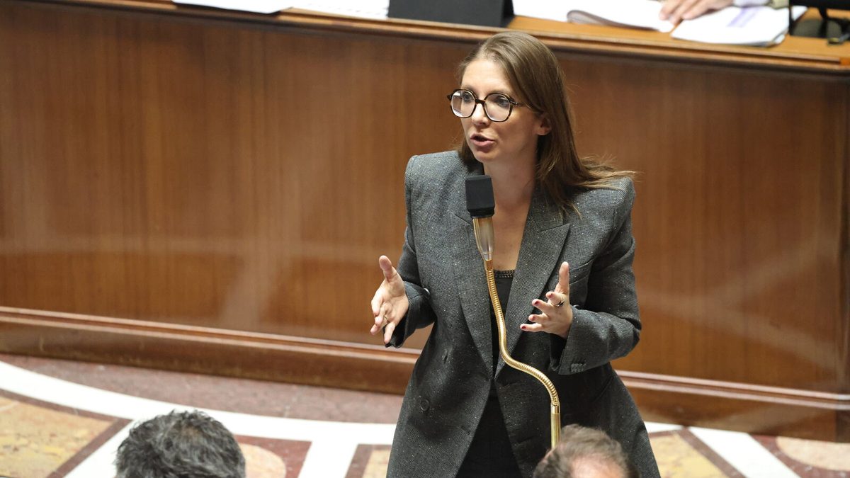 « Il ne faut pas empêcher l’extrême droite de s’exprimer » : pour Aurore Bergé, débattre du « grand remplacement » est…