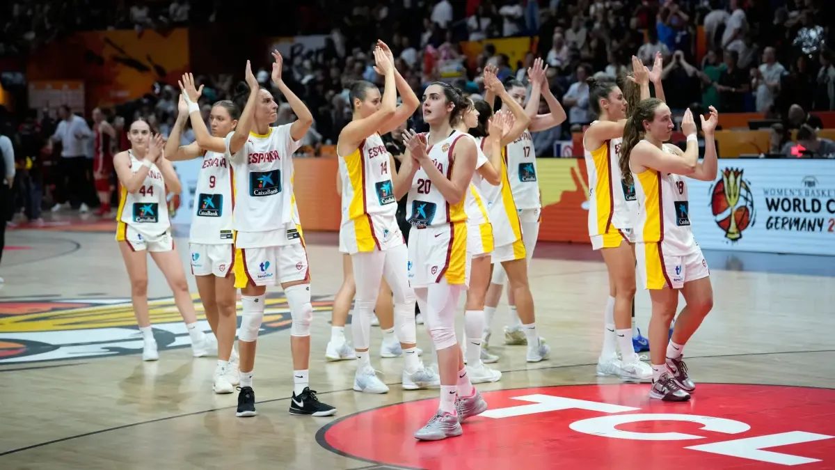 66-76: Una España para enmarcar se queda sin final