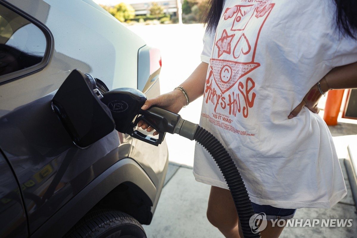 이란전 격화에 유가 고공행진…WTI도 배럴당 100달러 돌파