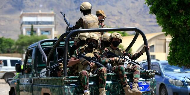 Les houthistes revendiquent une attaque sur une base saoudienne en réplique à des bombardements menés par Riyad au Yémen