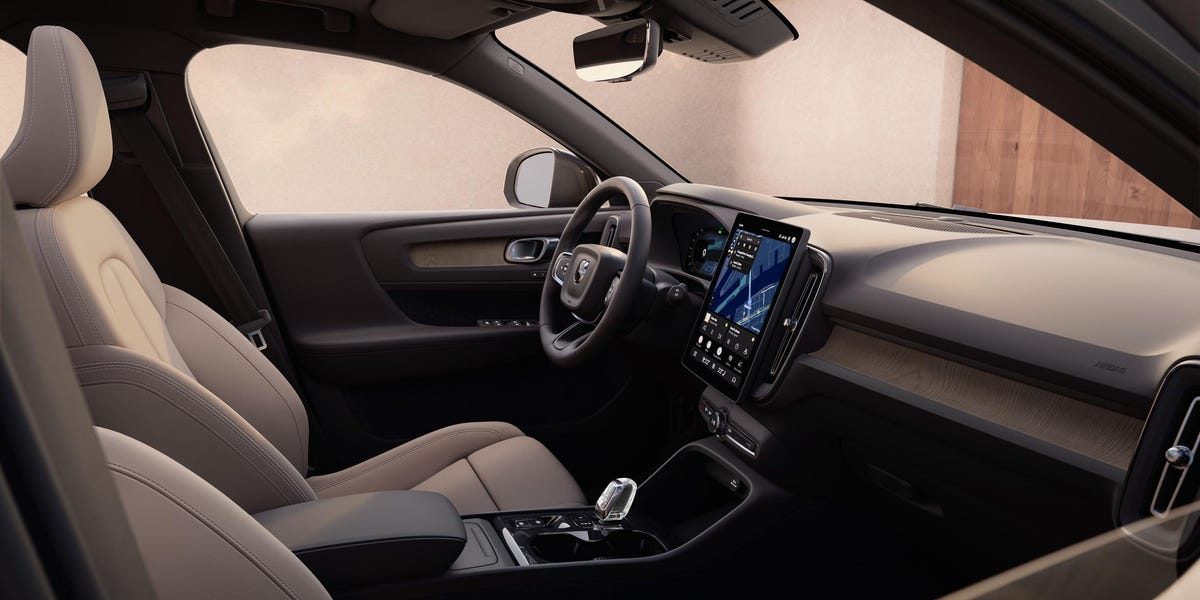 View Interior Photos of the 2028 Volvo XC40