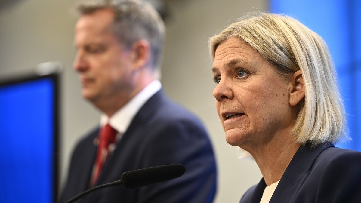 ”S har uppenbarligen gjort bedömningen att fiffel med statistiken lurar till sig väljare.”