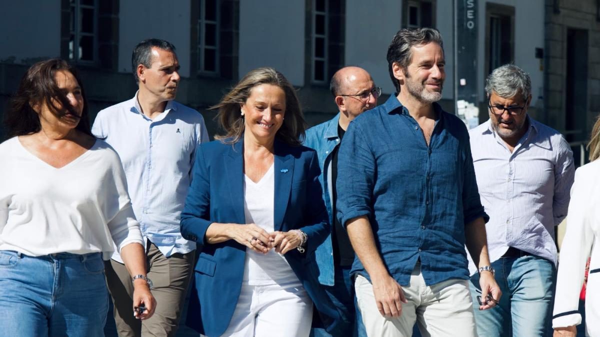 Feijóo y Abascal aprovechan la crisis de Ceuta para reforzar su relación