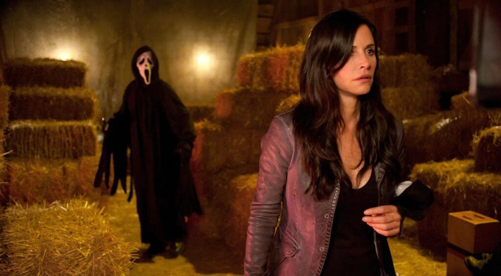Courteney Cox would like to direct a Scream
