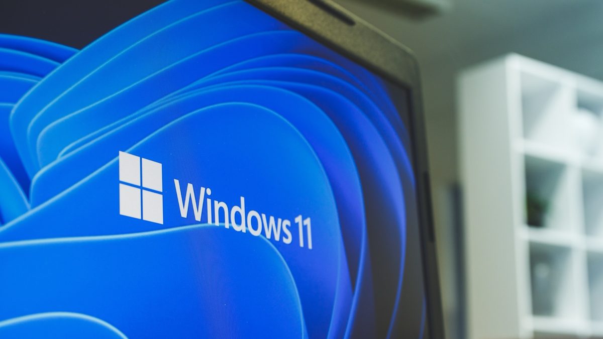 Patch Tuesday record chez Microsoft, 974 failles corrigées dans une course contre la montre accélérée par l’IA