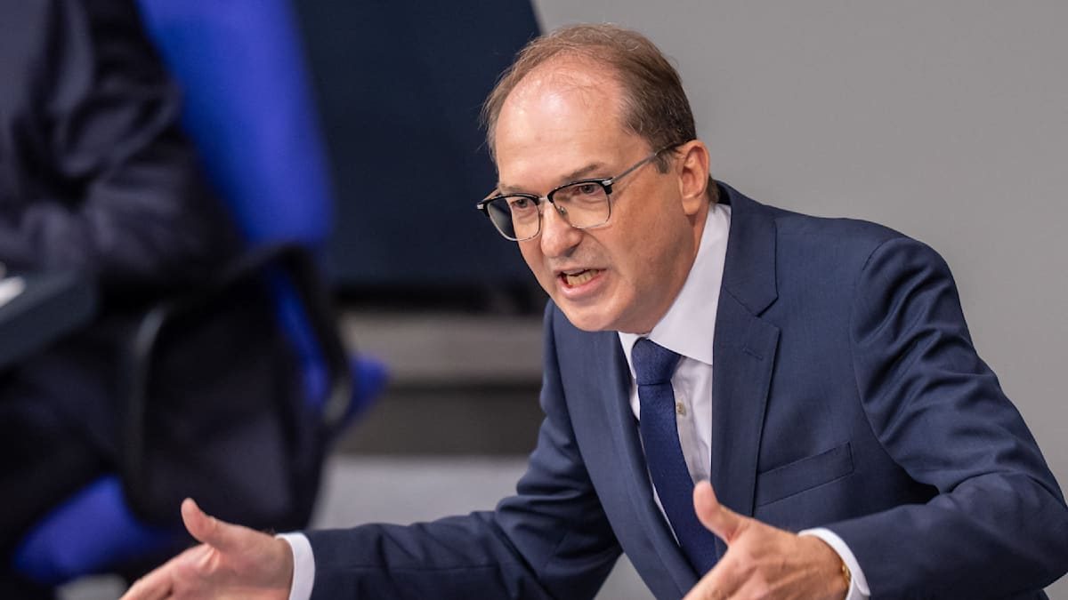 „Wir rüsten auf und wir setzen uns zur Wehr“