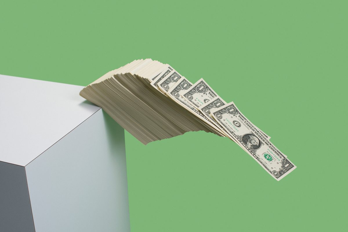 Can you lose money in a high-yield savings account?