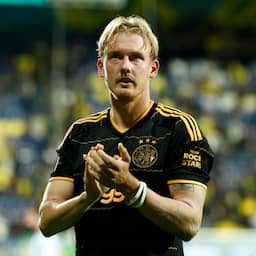 Brandt juicht ingetogen na fraaie goal bij zege Ajax: 'Ik was niet blij met mijn spel'