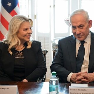 Live - Israëlische oppositieleider dient klacht wegens laster in tegen echtgenote Netanyahu
