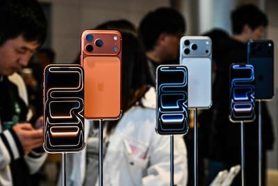Apple verhoogt prijzen oudere iPhones stilletjes met 100 tot 350 euro: zelfs budgetmodel kost nu 869 euro