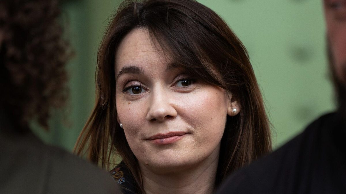 Le ministre de l’Intérieur Laurent Nuñez menace CNews de « sanctions pénales » en cas de retour de Xenia Fedorova à l’a…
