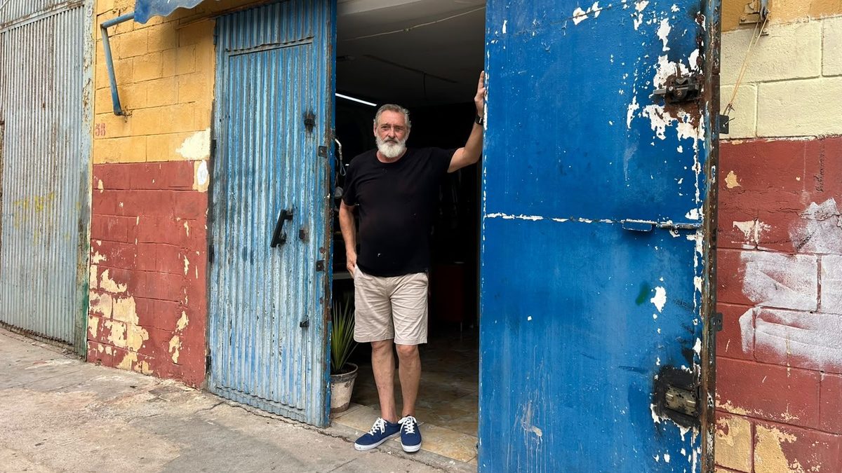 Ángel, el último cristiano de El Tarajal: "Todo es una mentira, Mohamed VI ha usado a sus súbditos. Es una pesadilla”