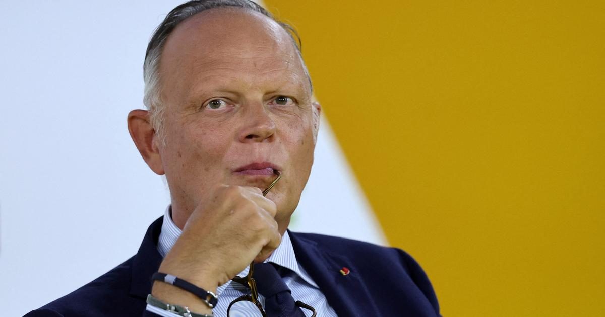 EN DIRECT - «Je ne suis pas un homme pressé» : pour l’élection présidentielle, Edouard Philippe défend la «tortue» et m…