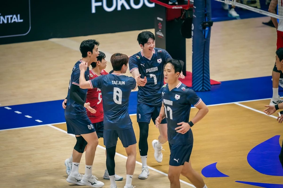 남자배구, 중국 꺾고 7년 만에 아시아선수권 4강 진출
