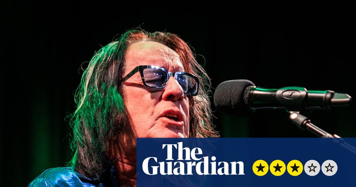 Todd Rundgren review – try-anything veteran doesn’t let his freak flag fully fly