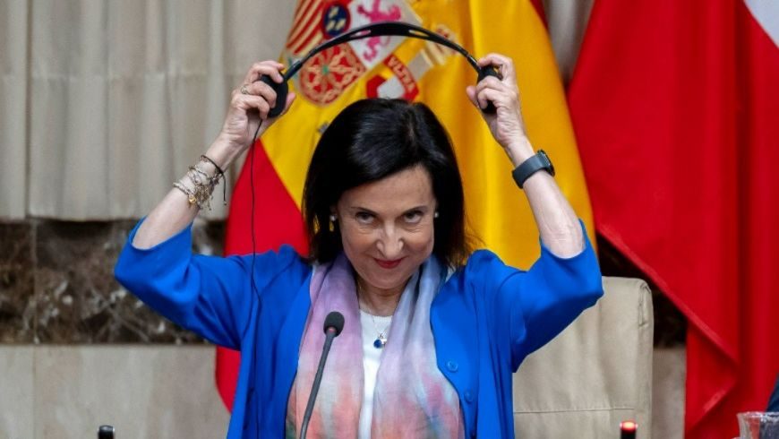 Crece el malestar en el CNI por el papel de Margarita Robles al permitir a Moncloa utilizarles como chivo expiatorio de…