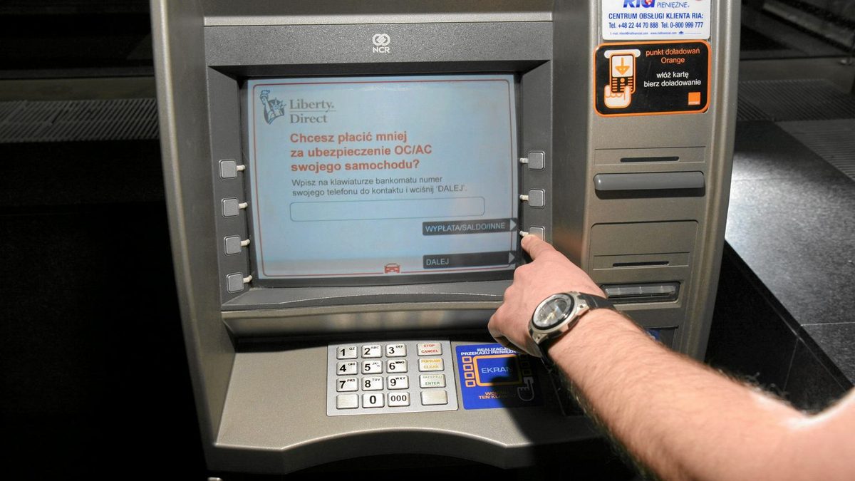 Takiej kwoty już nie wypłacisz z bankomatu. W 2026 r. obowiązuje nowy limit