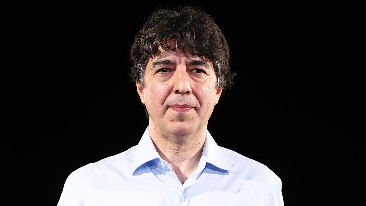 Valter Longo: «Stiamo testando una dieta della longevità supplementata che aumenta il GLP-1 naturale, ma anche altri fa…