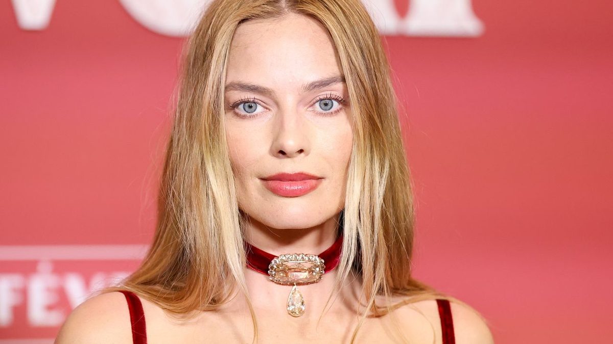 I diamanti color champagne sono i nuovi migliori amici delle ragazze