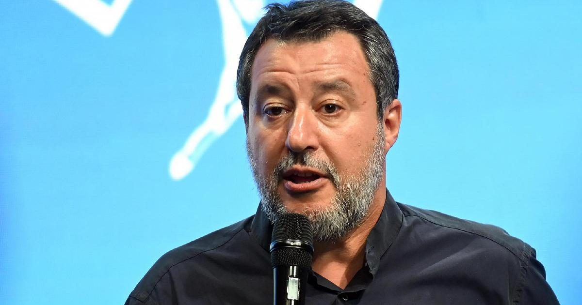 Salvini: "Venezia tutto fuorché un festival del cinema". E chiede equilibrio su Israele e Palestina