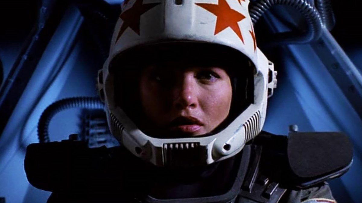 This Acclaimed '90s Sci-Fi Show Created By Two X-Files Writers Was Canceled Too Soon