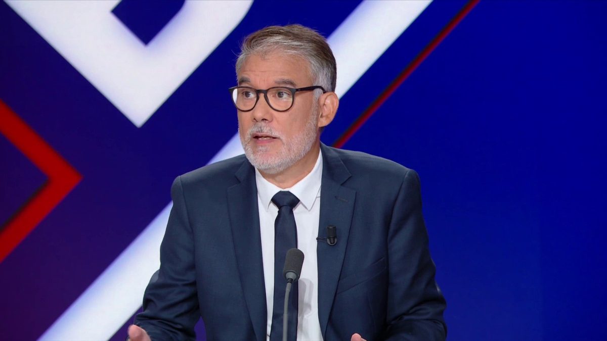 "Les électeurs de gauche ne sont pas irréconciliables": Olivier Faure considère Jean-Luc Mélenchon comme un "concurrent…