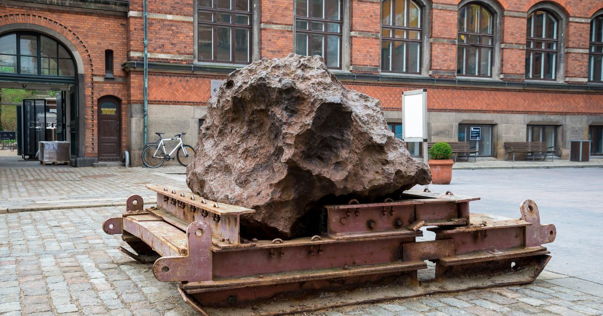 Kosmiczny skarb Inuitów wraca do domu. Po dekadach Dania oddaje Grenlandii cenny meteoryt Agpalilik