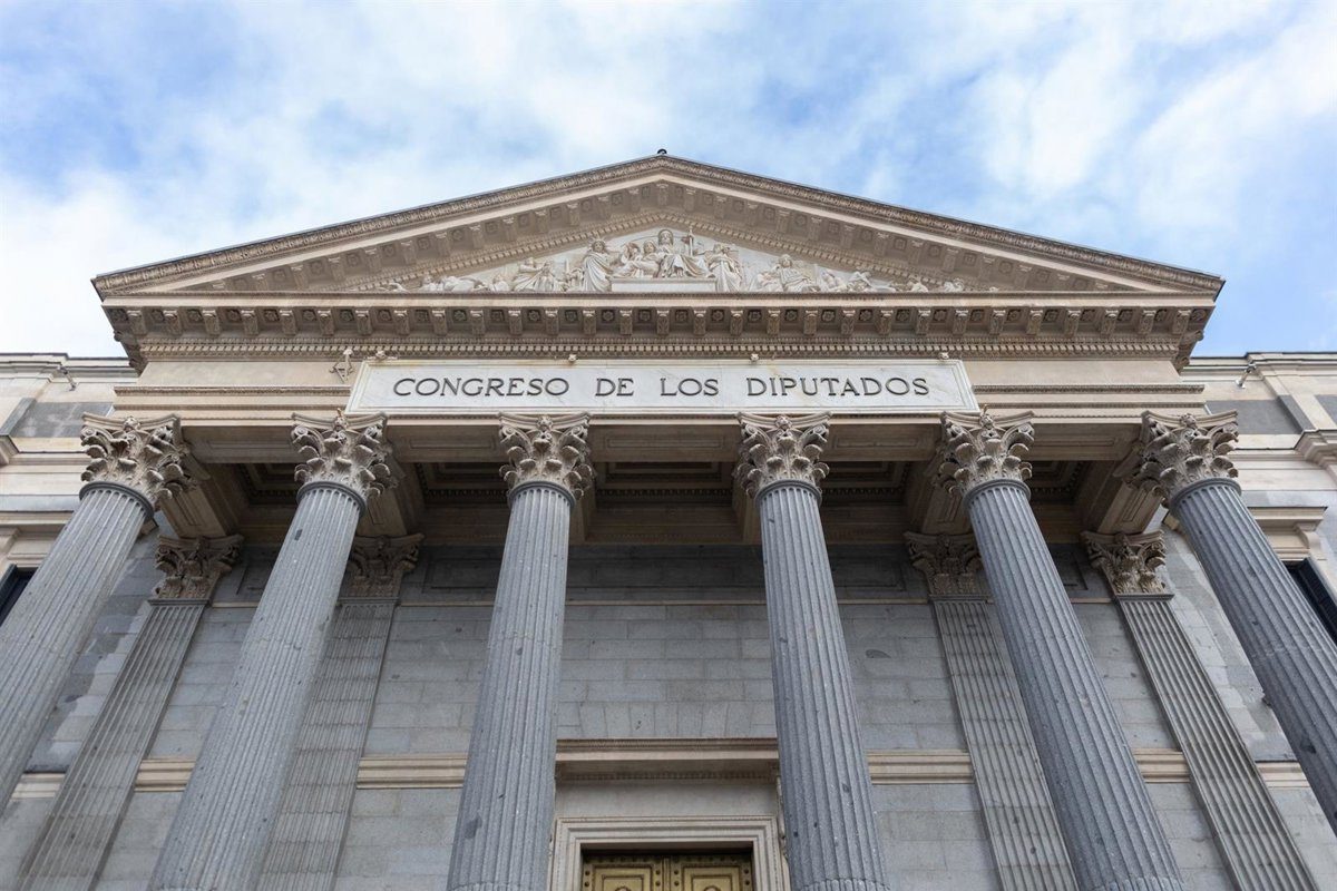 El Congreso tiene que decidir si avala o tumba el nuevo intento del Gobierno para regular los 'lobbies'