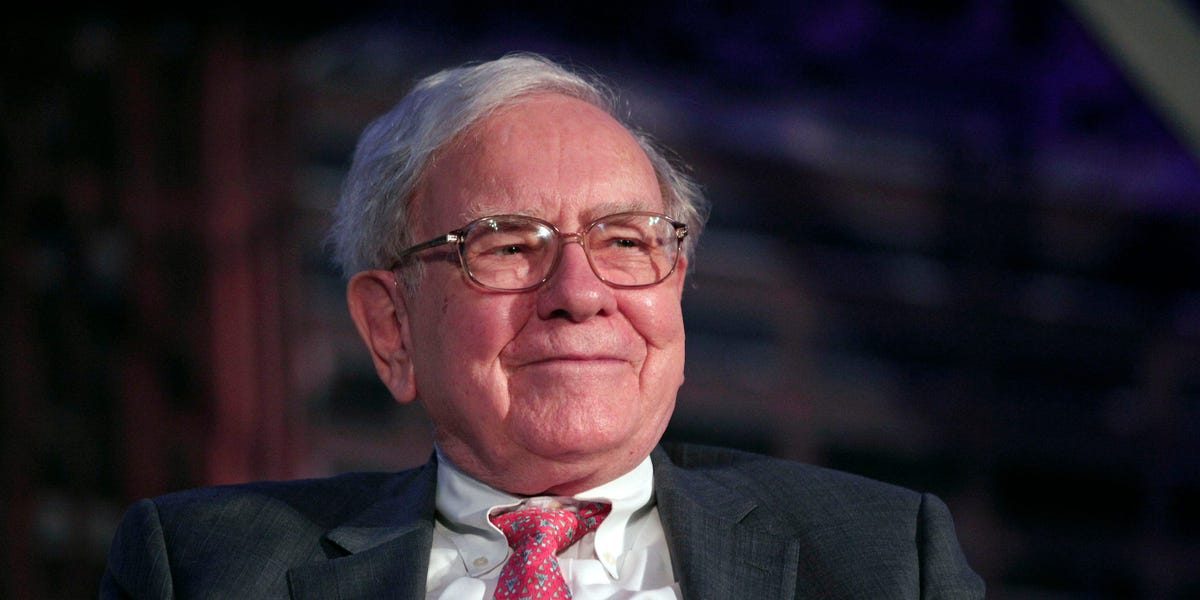 GM's Mary Barra shares Warren Buffett's 'phenomenal advice' to her
